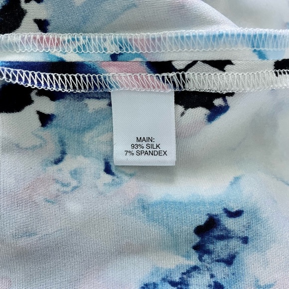 Elegant St. John Silk Sleeveless Top - Size 10 - Picture 7 of 8